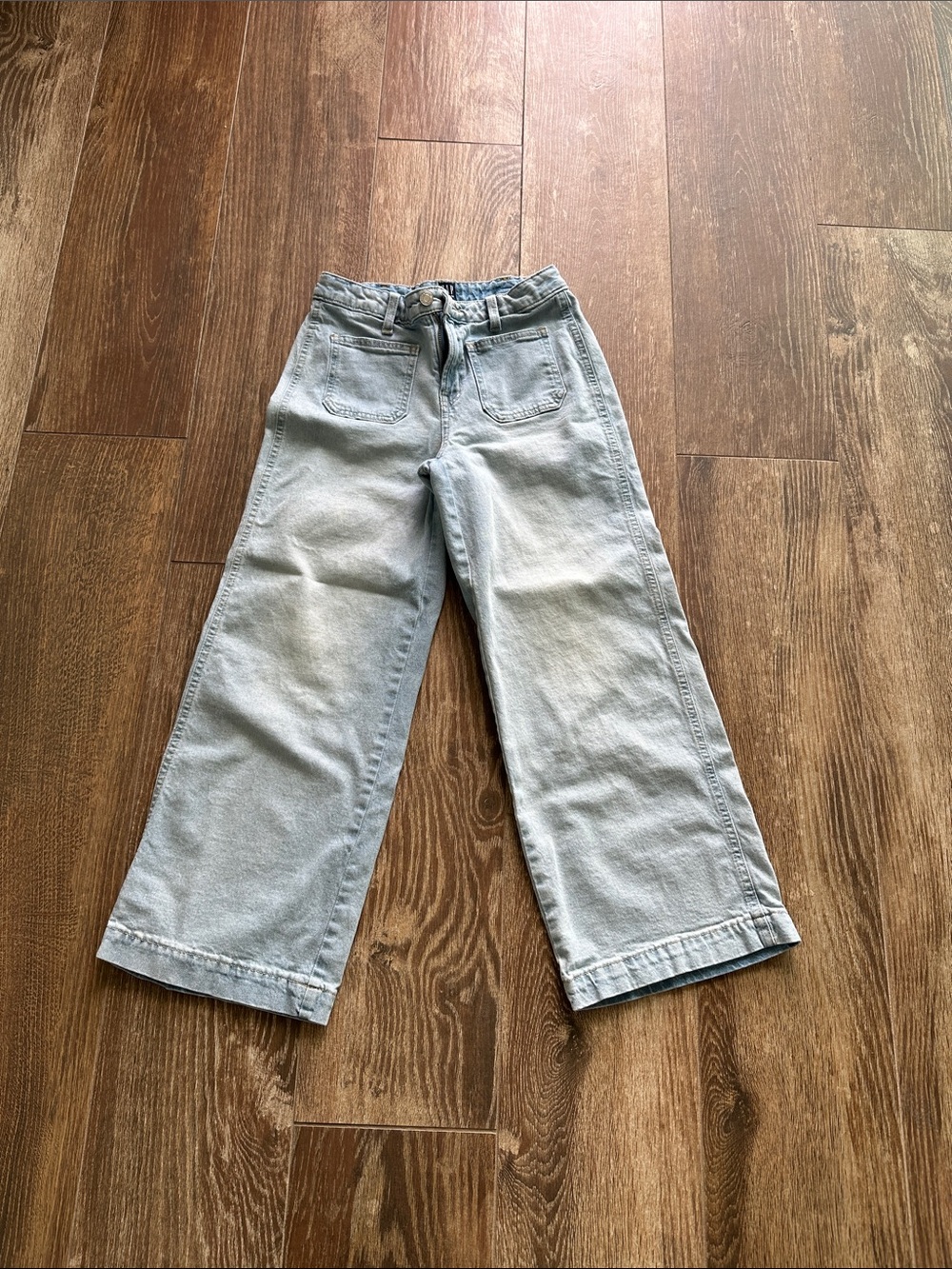 Gap teen 16 (waist 24) Light Wash Wide Leg Jeans